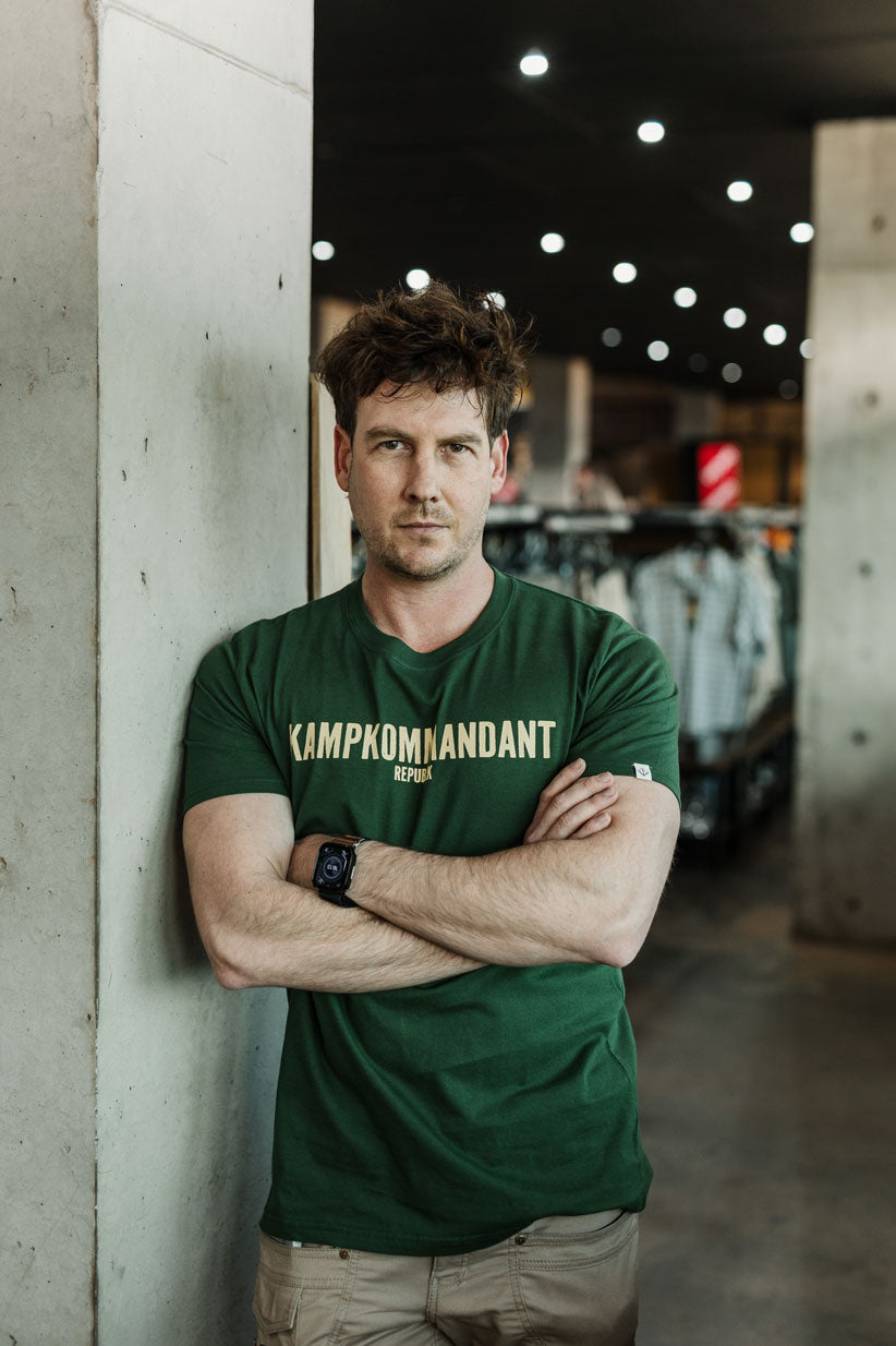 Kampkommandant T-hemp
