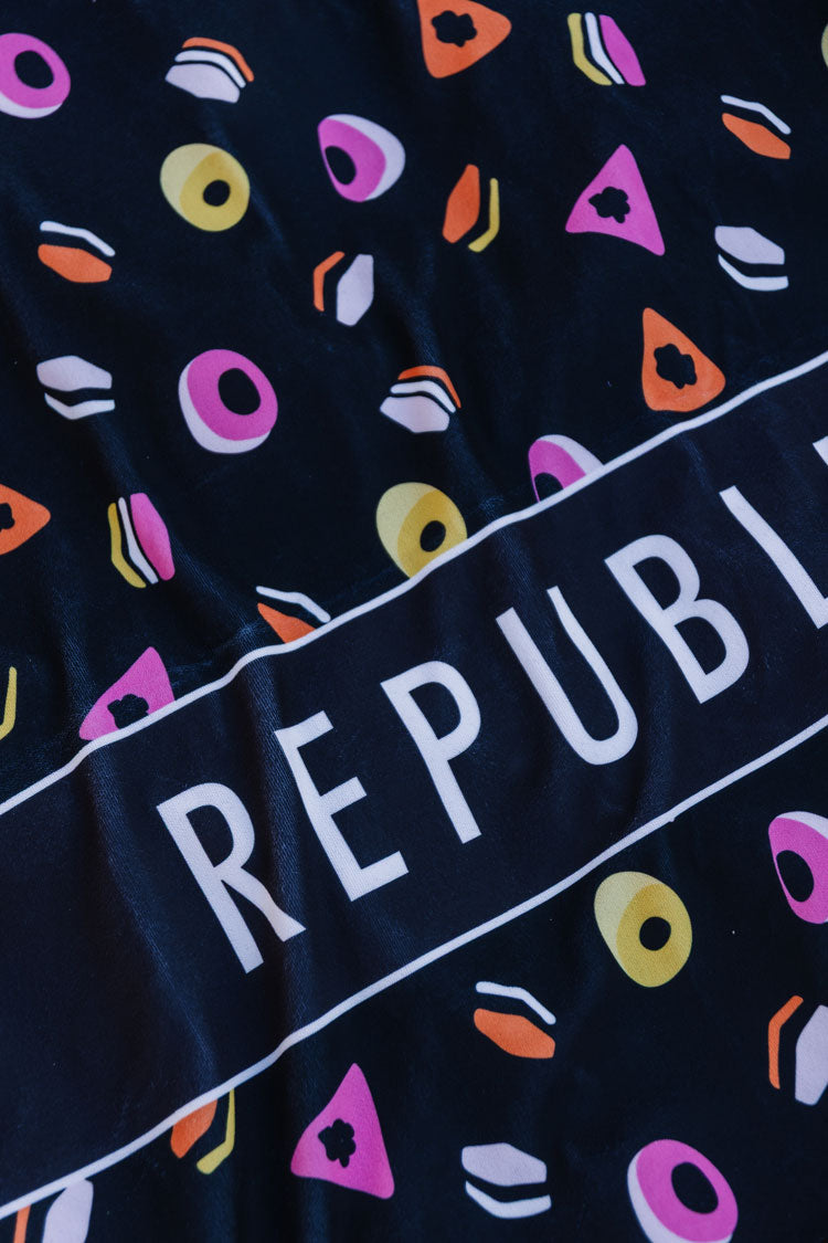 Republk Handdoek - Liquorice
