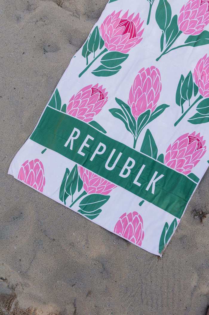 Republk Handdoek - Protea